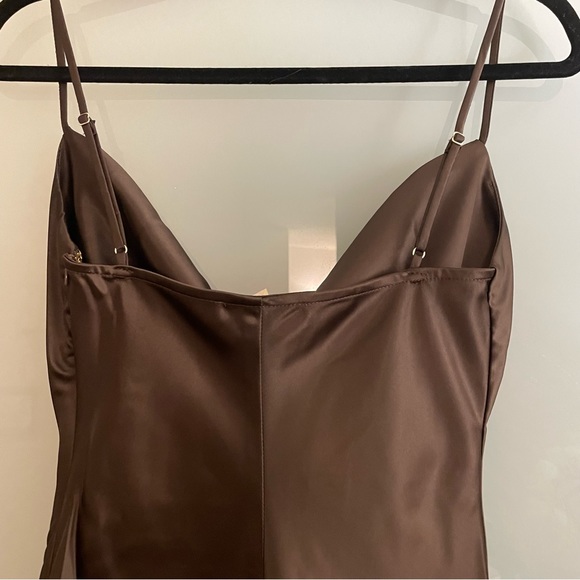 NWOT Meshki Tabitha cowl neck midi dress brown - Picture 5 of 9